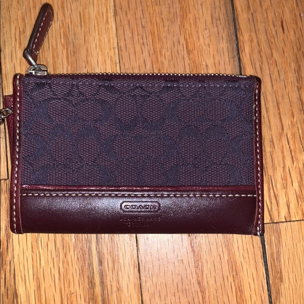 COACH Authentic Change Purse